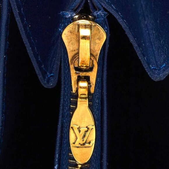 Louis Vuitton Grand Blue Monogram Vernis Zippy Wallet - Picture 5 of 8